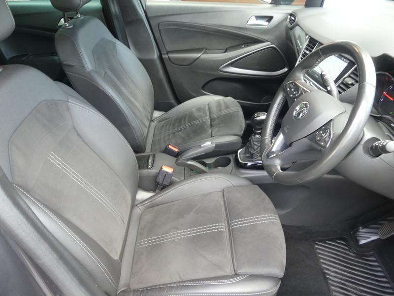 Vauxhall Crossland Photo 2c18321b-7a21-4713-9994-c1a9b5772c5e.jpg