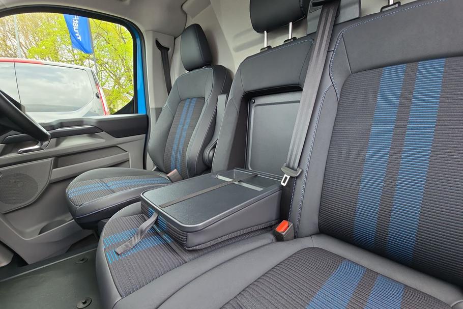 Used Ford E-TRANSIT CUSTOM CUSTOMSPORT2 27