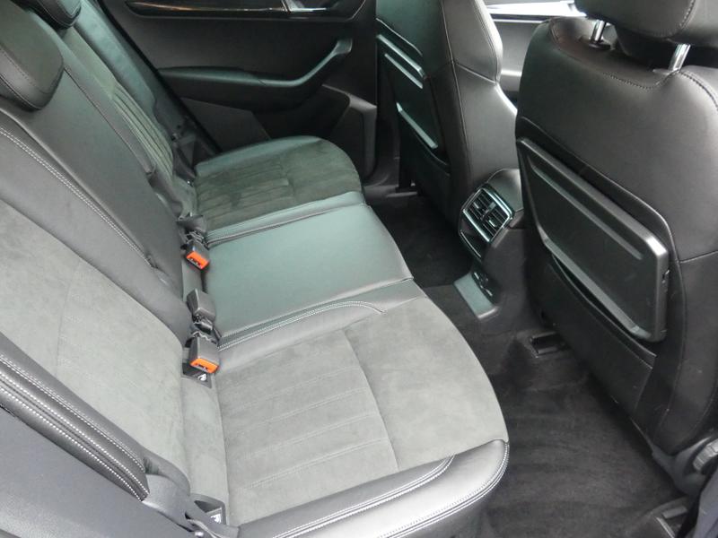 Skoda Karoq Photo 2c572895-cff0-4721-bd88-83eef4796da6.jpg