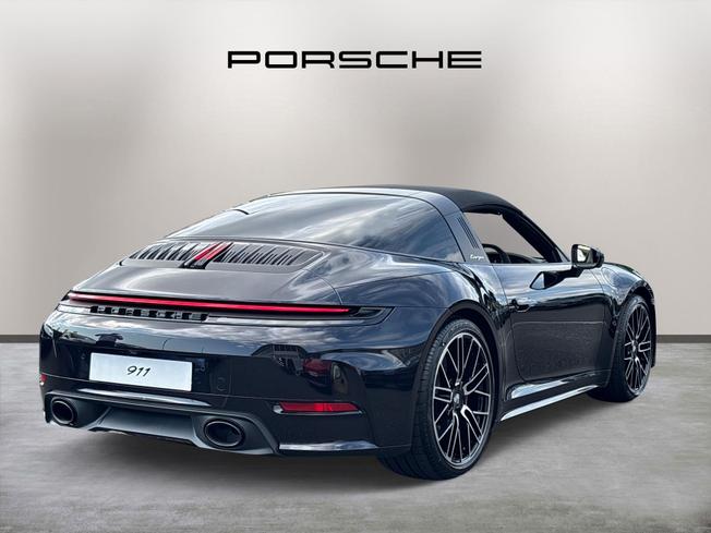 PORSCHE 911 Photo 12
