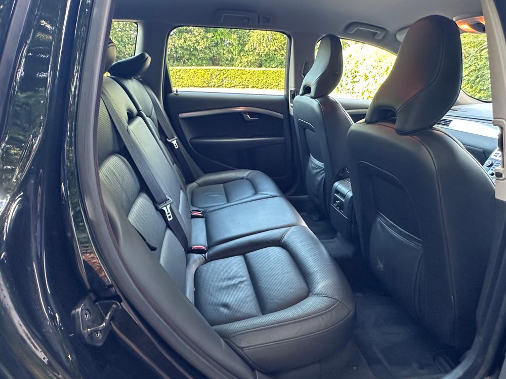 Used Volvo V70 LF10BCO 21