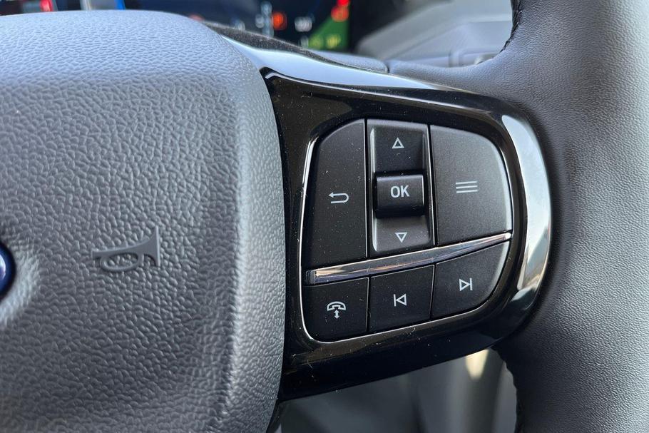 Used Ford TRANSIT CUSTOM CUSTOM40 10
