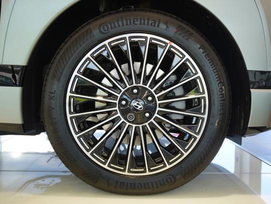 Hyundai Ioniq 9 Photo 2c714341-712c-43c4-bfb4-766fb4df589f.jpg