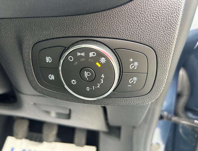Ford Fiesta Photo 2c73661d-1dc3-43e0-903e-a73169e75f5d.jpg