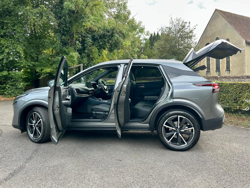 Used Nissan Qashqai LR73UWG 16