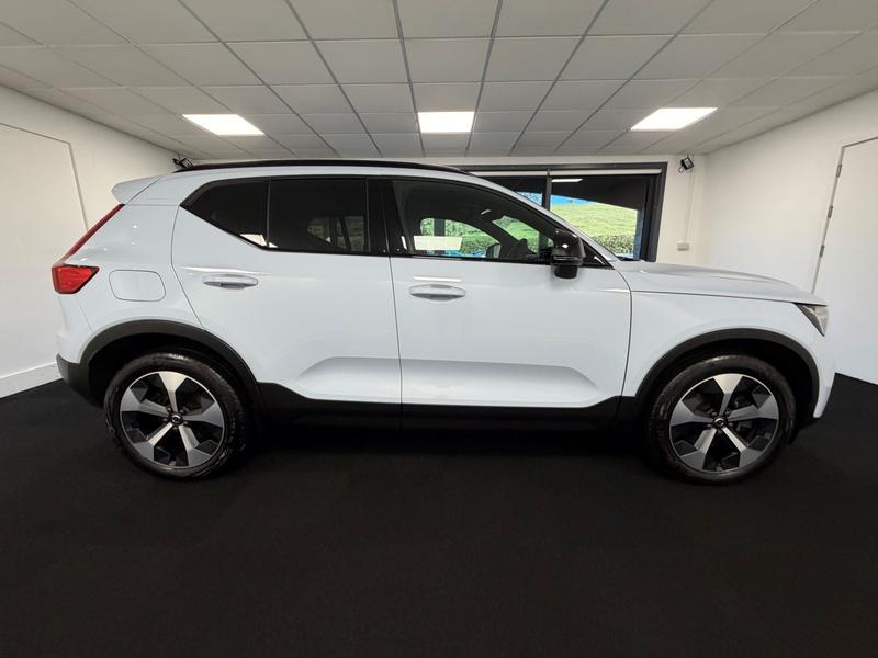 Volvo XC40 Photo 2c7873ed-53d5-40a8-a03f-d0b71f9ec36e.jpg