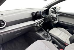 SEAT Ibiza Photo 2