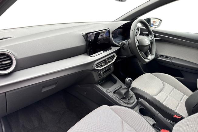 SEAT Ibiza Photo 2