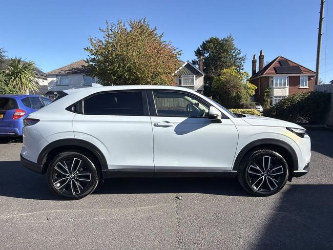 Honda HR-V Photo 2c7abc05-4d52-4734-83bb-dd777778c65a.jpg