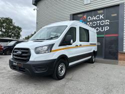 Ford Transit Photo 15
