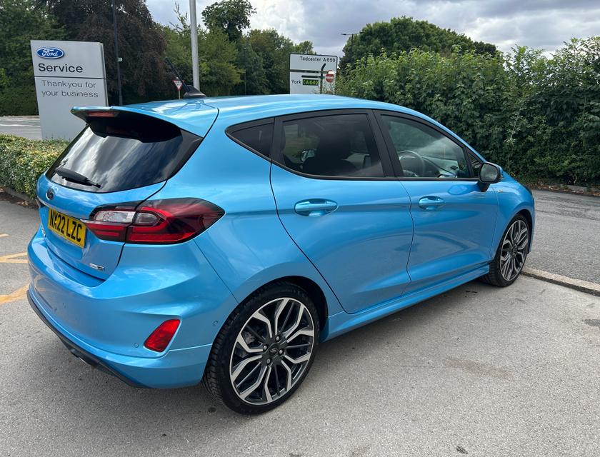 Ford Fiesta Photo 2c8f810b-3fa4-445c-a916-af110b0c584e.jpg