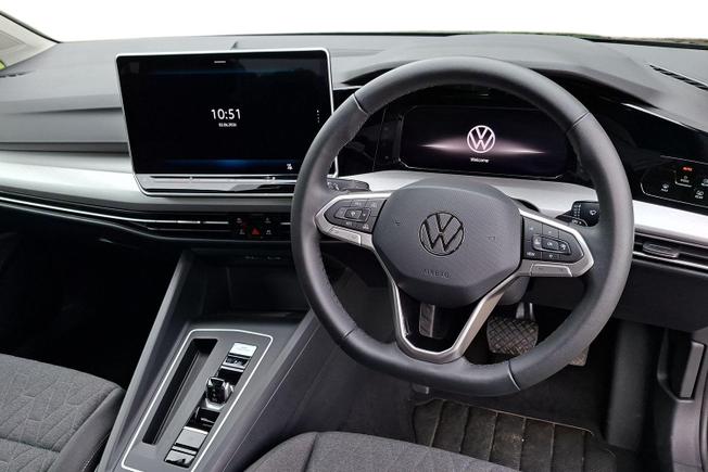 VOLKSWAGEN Golf Photo 11