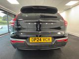 Volvo XC40 Photo 8