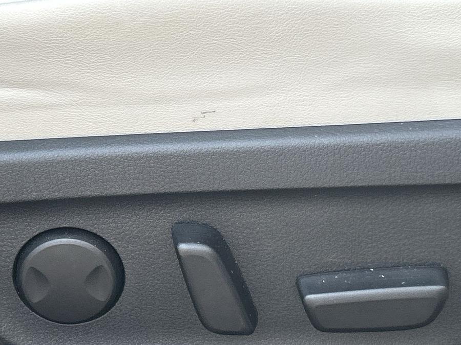 Mazda MX-30 Photo 2cdac7aa-1450-4995-934d-ef678707b9b7.jpg
