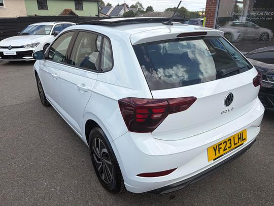 Volkswagen Polo Photo 2cdf0dd7-0999-48d6-b891-261c999e9579.jpg