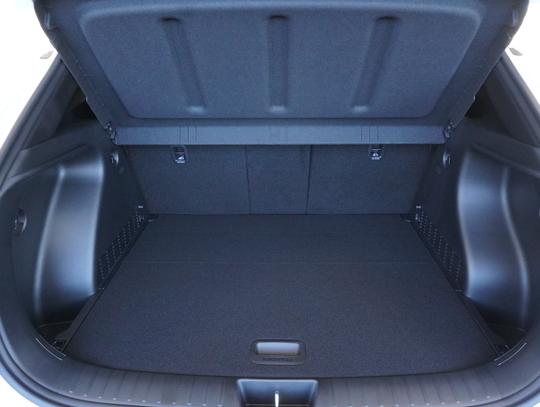 Hyundai KONA Photo 2d05ff01-2d8d-40c2-9075-10b57a752eda.jpg