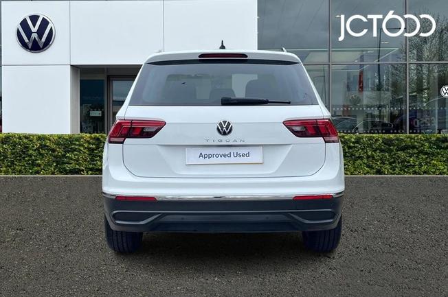 Volkswagen Tiguan Photo 7