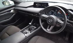 Mazda Mazda3 Photo 2