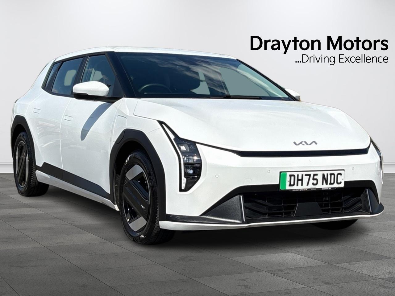 2026 KIA EV4