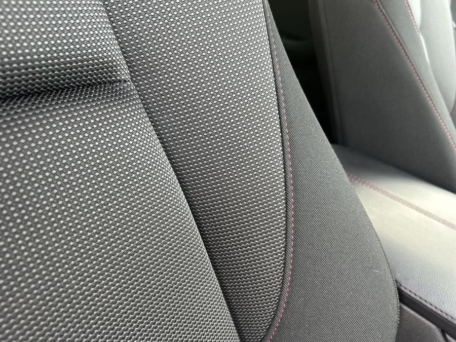Mazda CX-30 Photo 2d33d9b5-0f90-4bf7-9a59-50c74a48d785.jpg