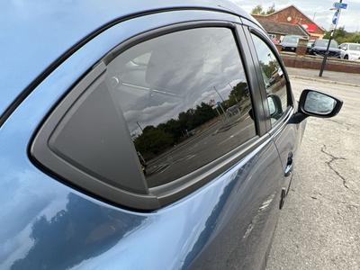 Mazda Mazda2 Photo 35