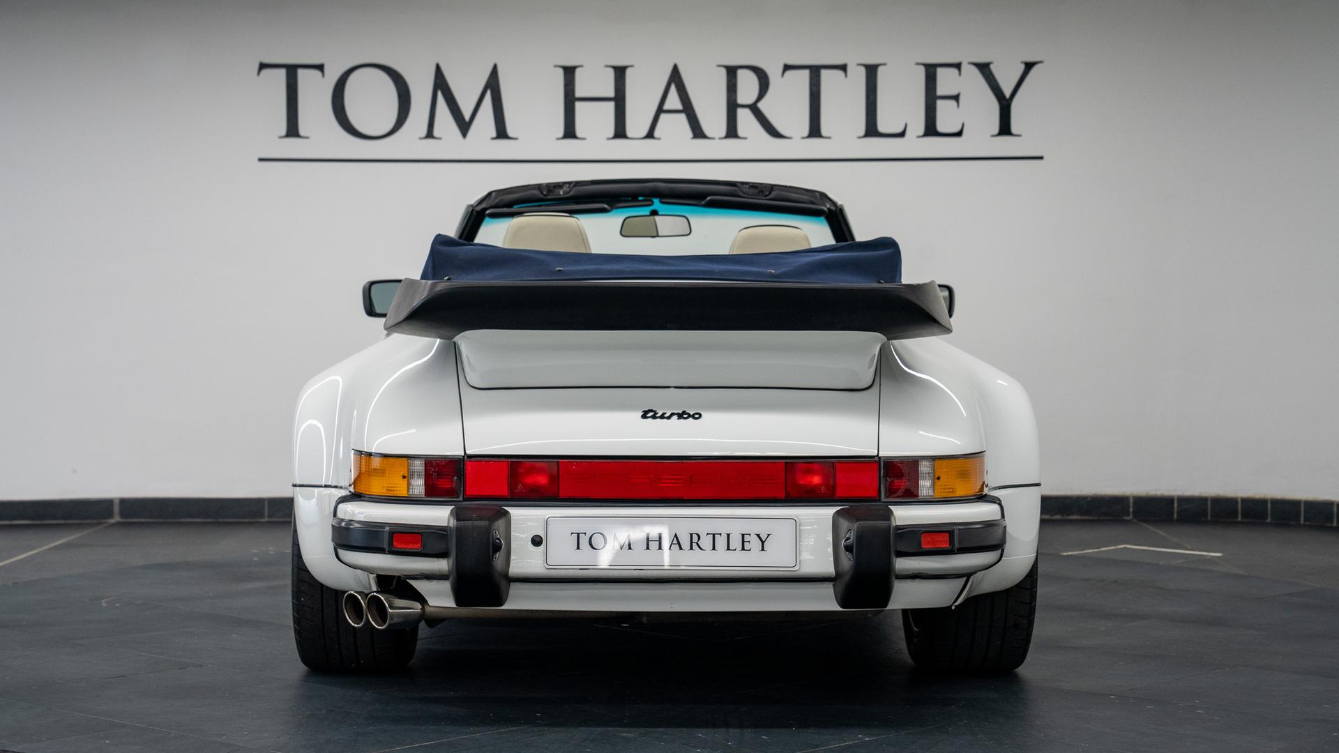 Porsche 911 Photo 2d5cd934-3041-4ed8-b118-22f713db3c94.jpg