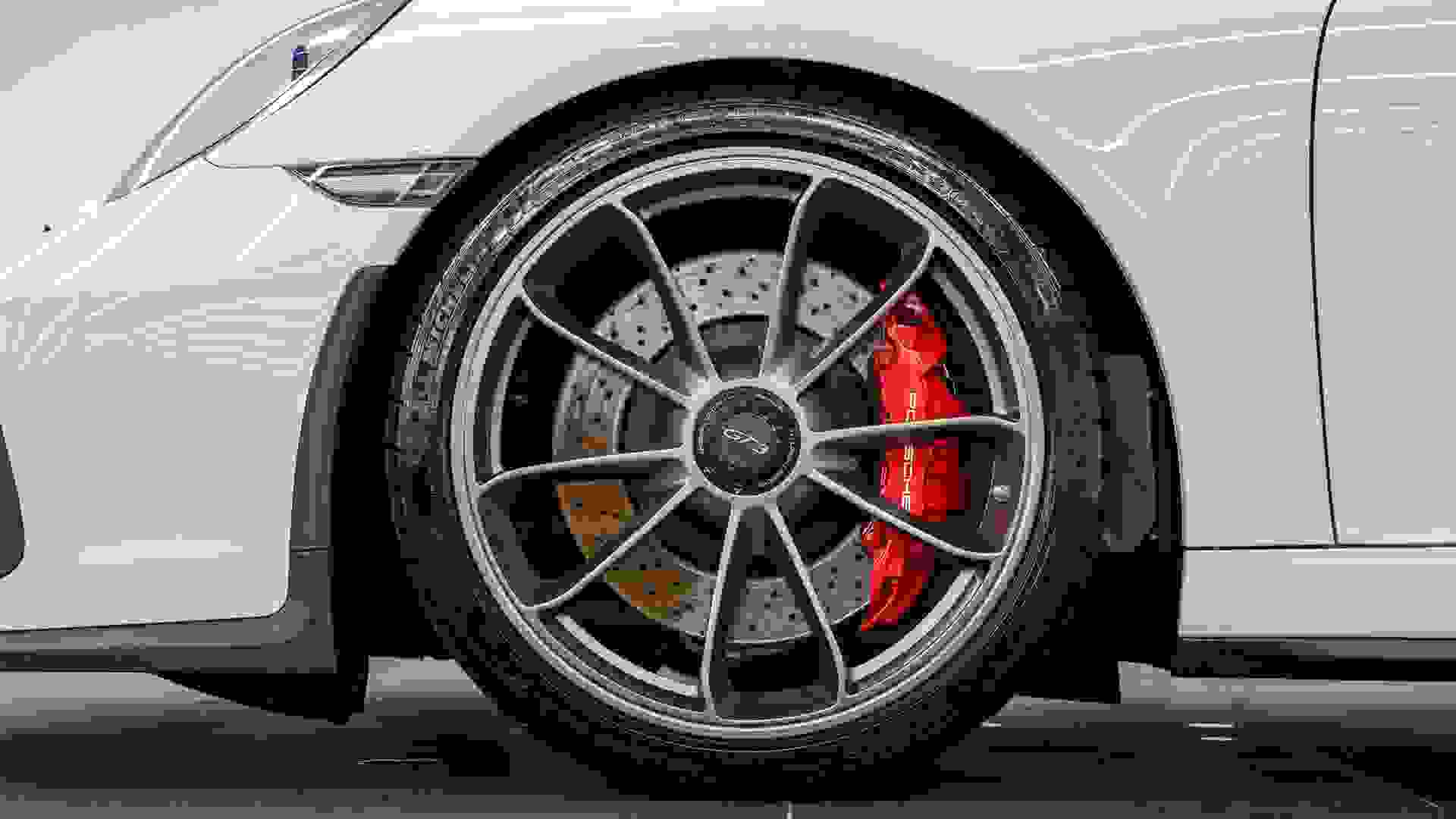 Porsche GT3 Clubsport Photo 2d6ad6f5-324b-4969-ab4c-ed1dfdea58ac.jpg