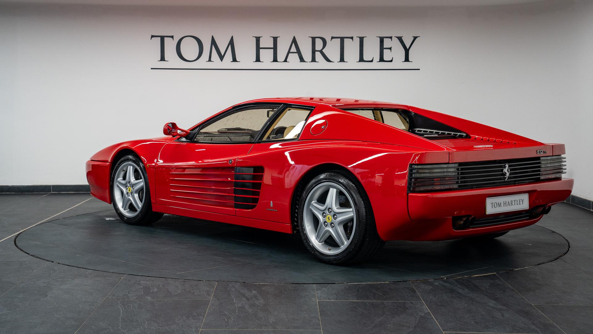 Ferrari 512 TR Photo 2d6ddc2f-8955-4288-8a84-c0d051a58e47.jpg