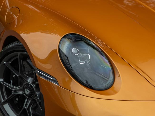 PORSCHE 911 Photo 34
