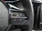 Peugeot 208 Photo 26