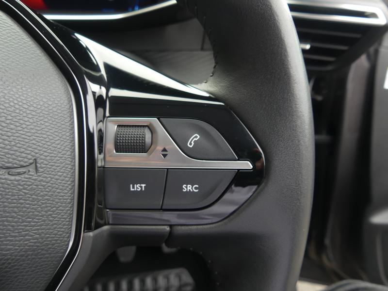 Peugeot 208 Photo 2d78ffc1-a447-4fcb-a2e7-48eea61fa108.jpg