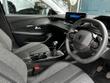 Peugeot 208 Photo 9
