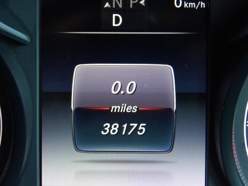 Used Mercedes-Benz C Class AO67VYH 25