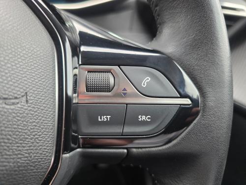 Peugeot 208 Photo 2d96d6d7-e42e-4ad6-95fc-4f906f850aea.jpg