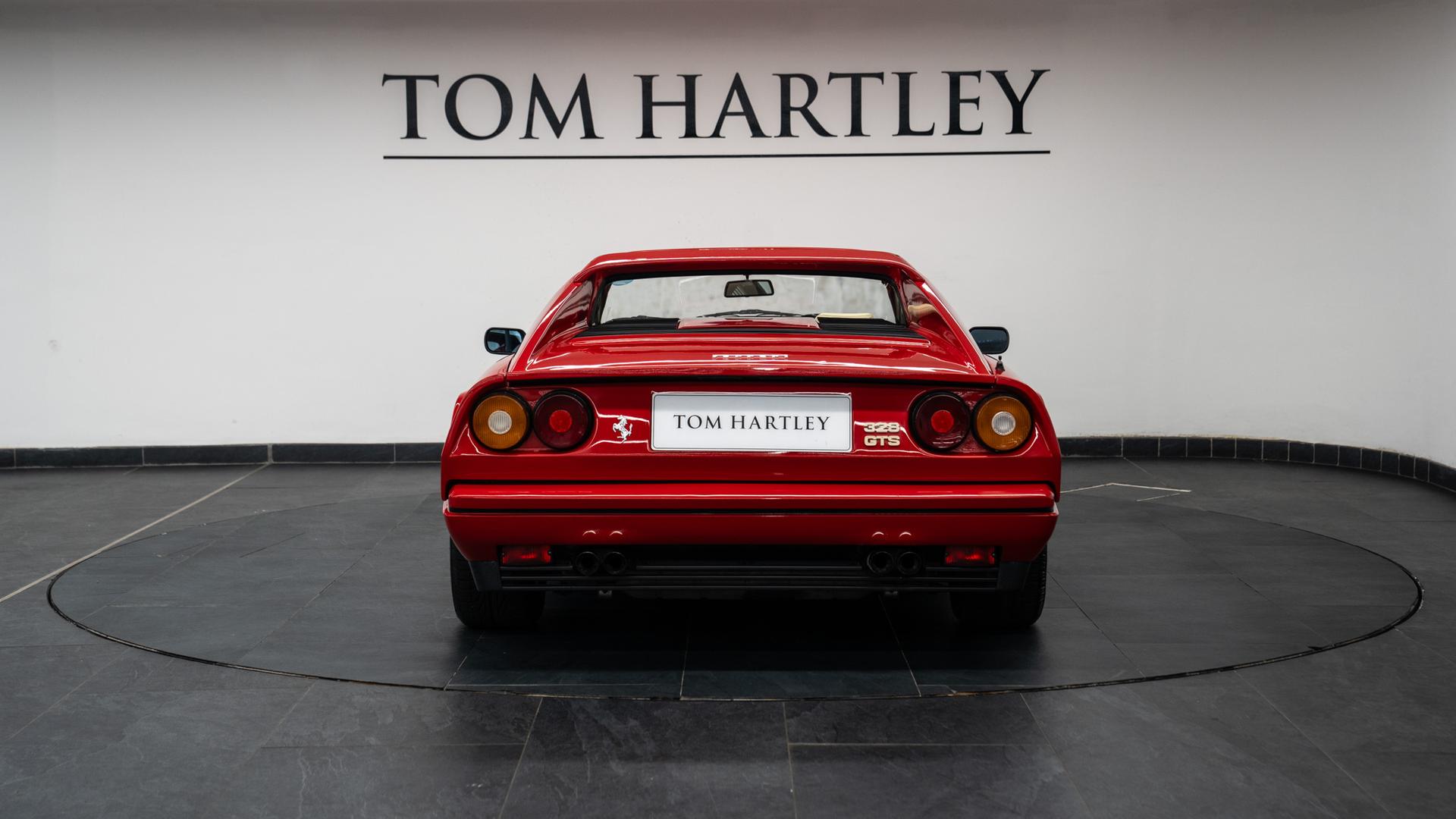 Ferrari 328 Photo 2d97eb0e-040e-4ac0-89cb-b15b18e2c14b.jpg