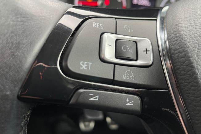 VOLKSWAGEN Polo Photo 17