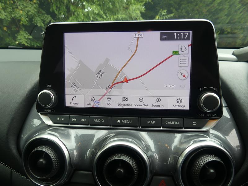 Nissan Juke Photo 2da6bc84-ba13-4e7e-9b1c-cf687add9c98.jpg