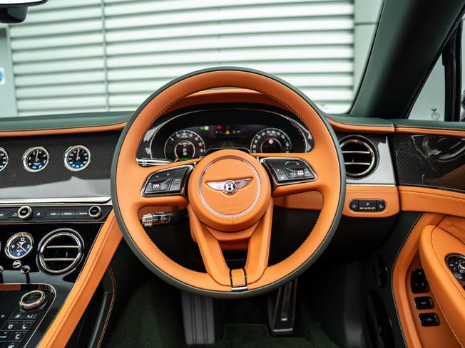 BENTLEY Continental GTC Photo 20