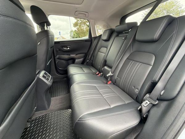 Honda ZR-V Photo 13