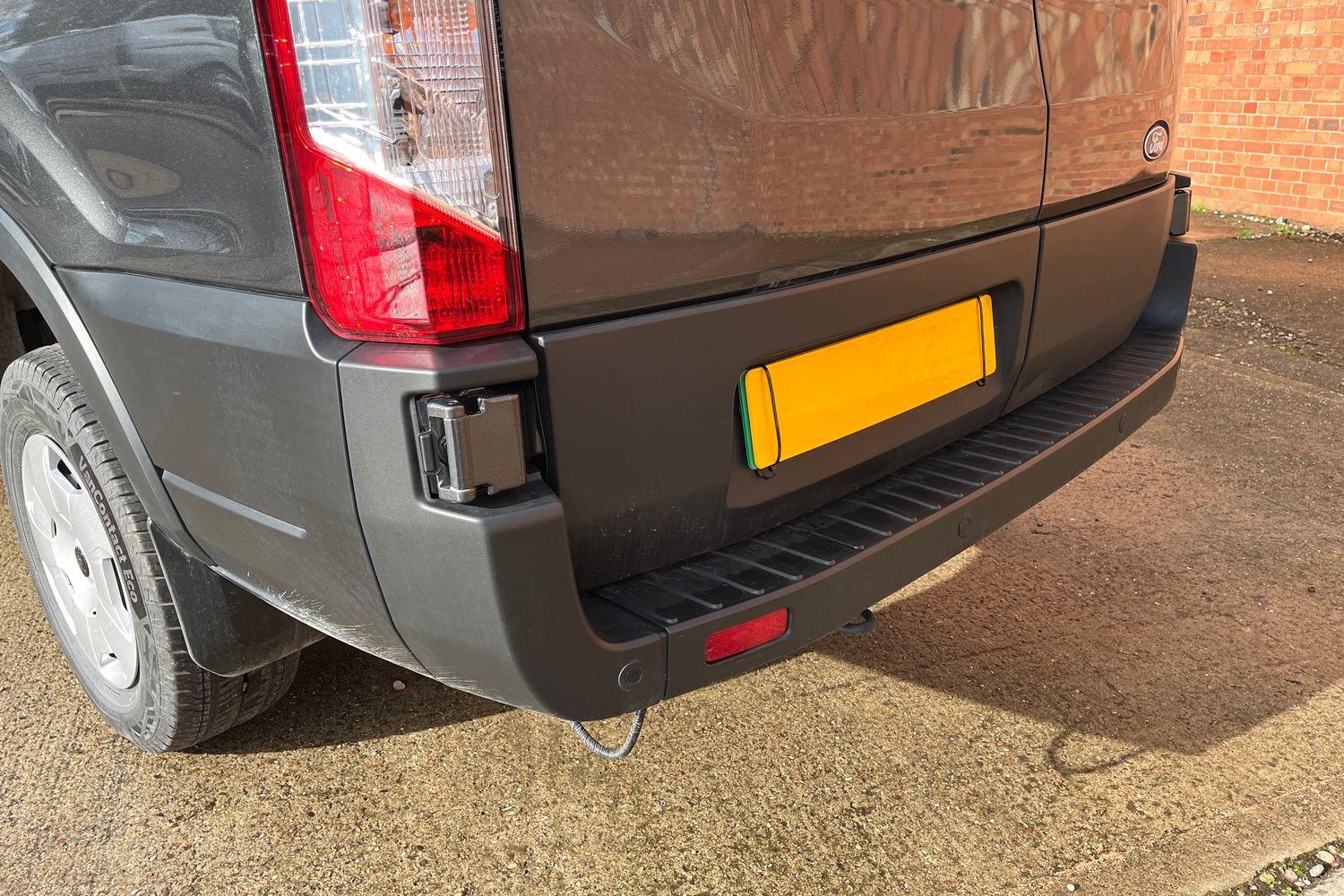 Ford E-TRANSIT Photo 17
