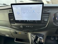 Ford Transit Photo 19
