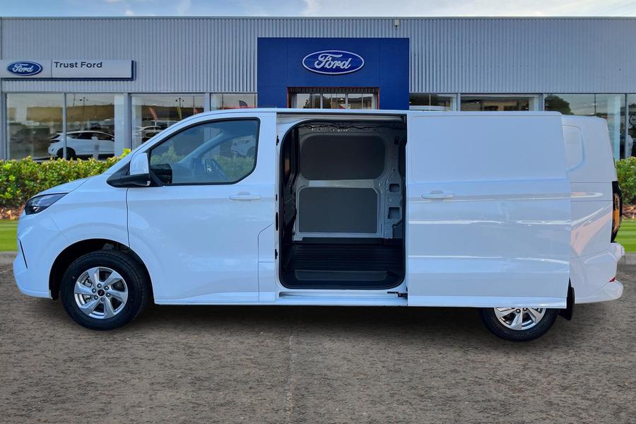 Ford TRANSIT CUSTOM Photo 2e5c49b1-9095-4daa-9db1-ba13f9b659c4.jpg