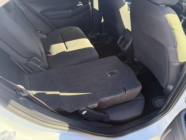 Honda HR-V Photo 2e5fe9d5-32de-42b7-830a-127f7bedaa5b.jpg