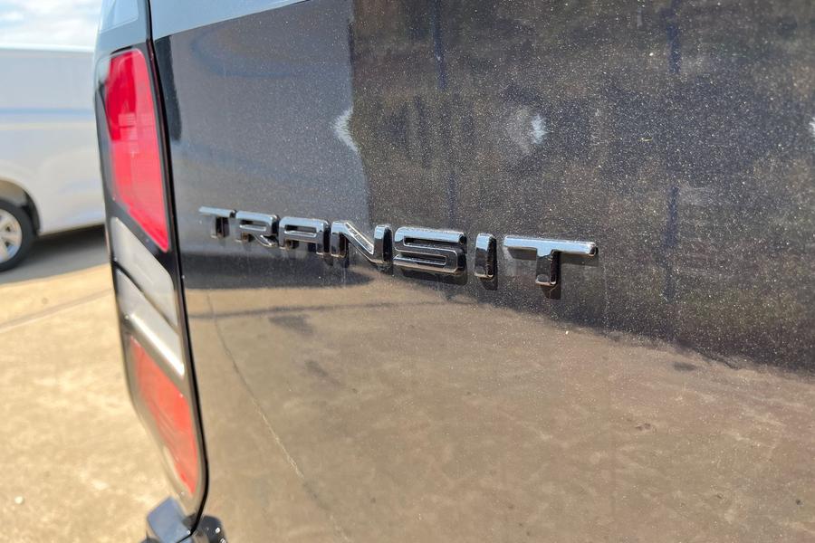 Ford TRANSIT CUSTOM Photo 2e7b9e50-3f40-4e8b-8815-bacee92efd9f.jpg