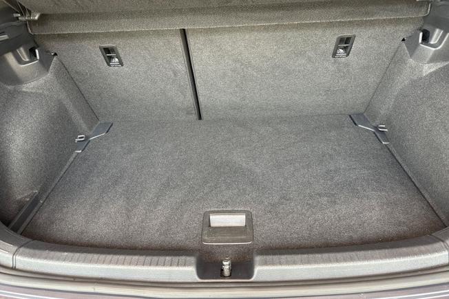 VOLKSWAGEN Polo Photo 21