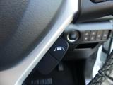 Suzuki S-Cross Photo 32