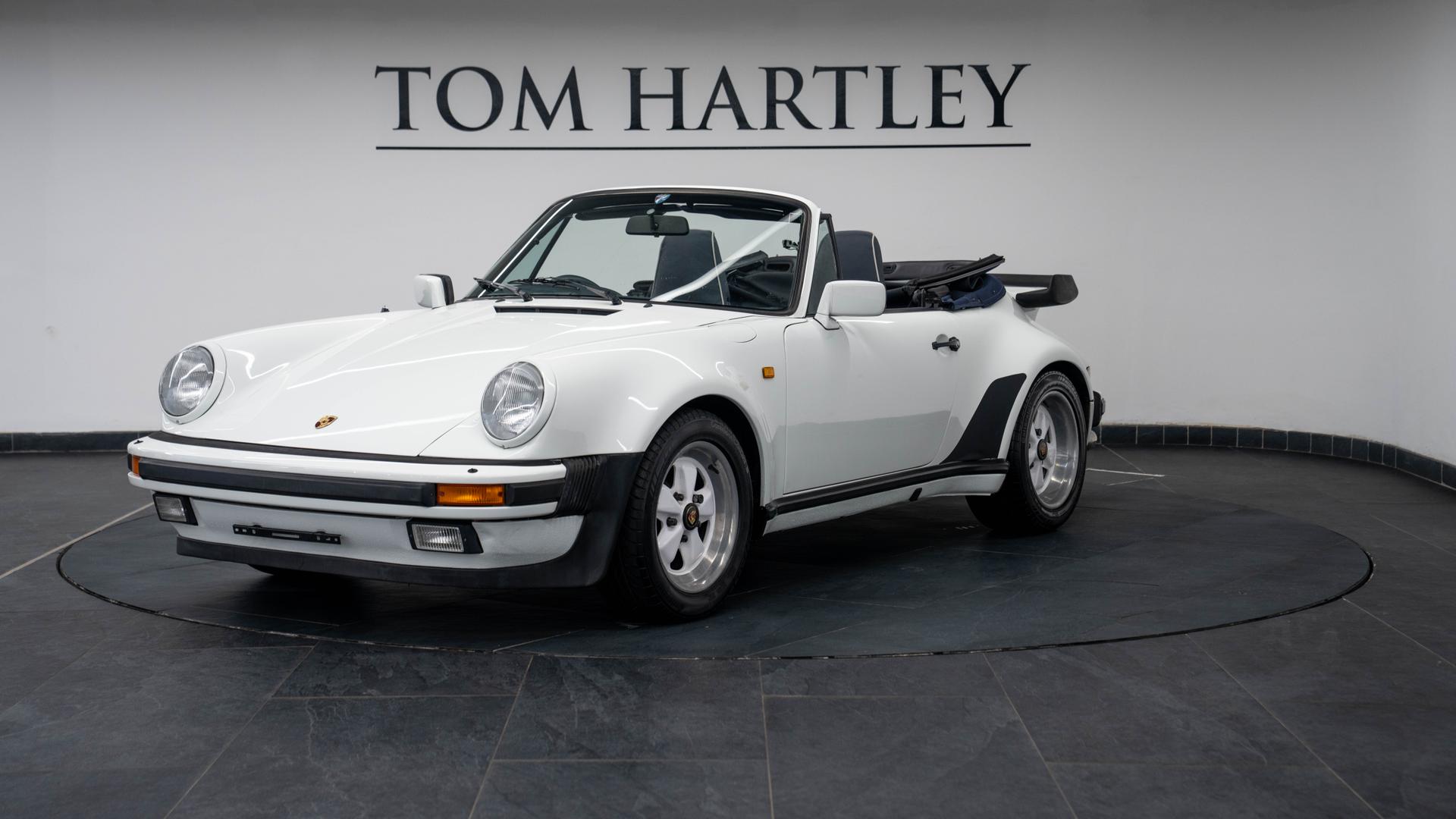 Porsche 911 Carrera Photo 2e8fa766-488c-4b22-b2f2-b7c2076e2f31.jpg