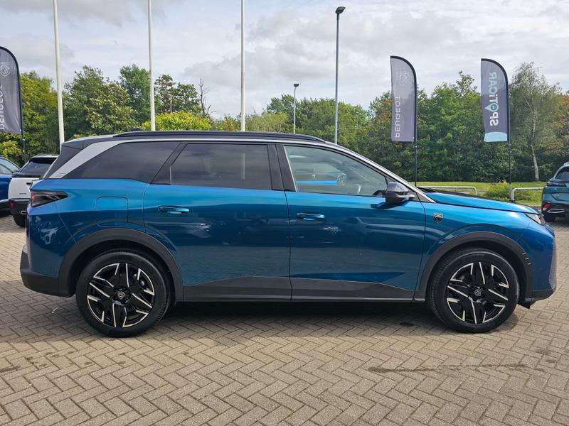 2025 25 PEUGEOT 5008