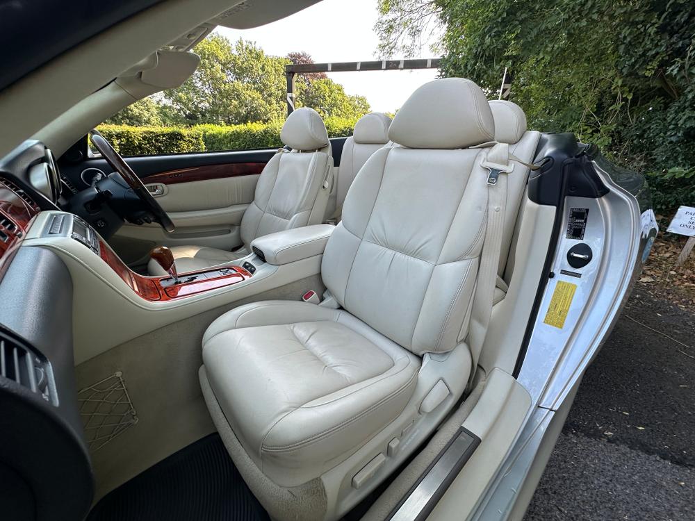 Used Lexus SC SR57HUV 25