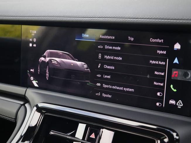 PORSCHE Panamera Photo 40